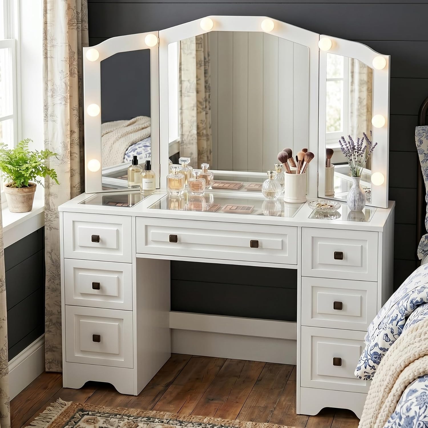 Oświetlona toaletka, trzyczęśc – Dressing Table Vanity With Lighted Mirror recenzja i cena